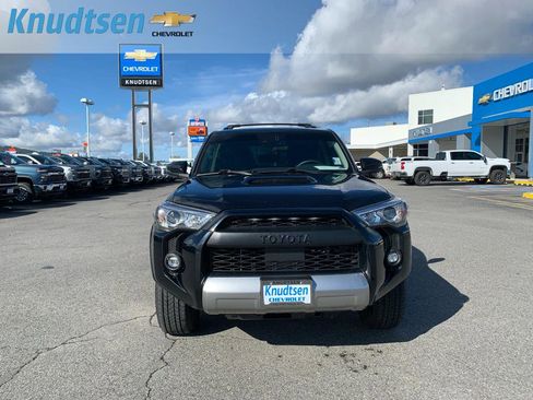 Used 2021 Toyota 4Runner TRD Off-Road Premium w/ Moonroof Package image 2