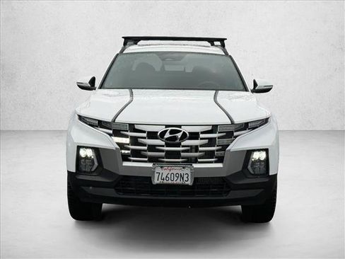 Used 2022 Hyundai Santa Cruz SEL Premium image 2