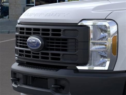 New 2025 Ford F350 XL image 17