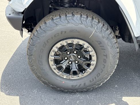 New 2026 Ford Bronco Raptor AWD/4WD image 28