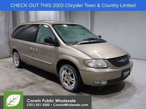 Used 2003 Chrysler Town & Country Limited image 1