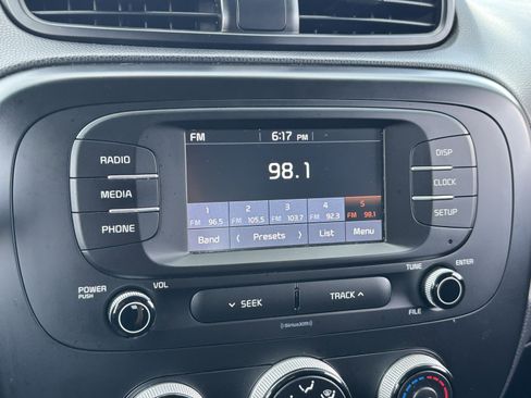 Used 2019 Kia Soul image 22