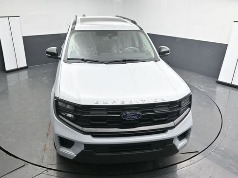 New 2026 Ford Expedition Active AWD/4WD image 16