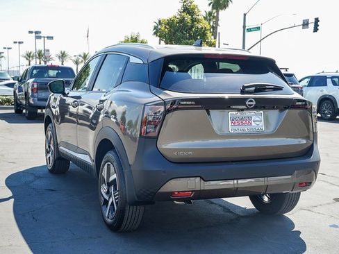 New 2026 Nissan Kicks SV image 5