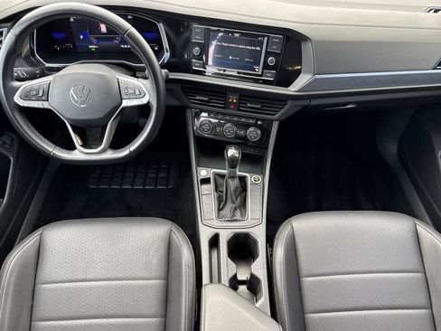 Used 2022 Volkswagen Jetta SE FWD image 13