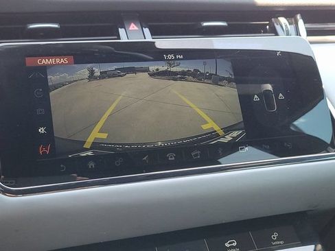 Used 2020 Land Rover Range Rover Evoque R-Dynamic HSE AWD/4WD image 19