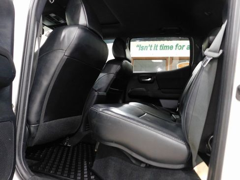 Used 2019 Toyota Tacoma TRD Pro image 74