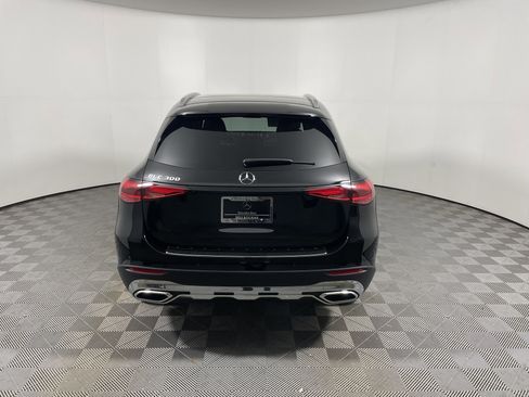 New 2026 Mercedes-Benz GLC 300 image 4