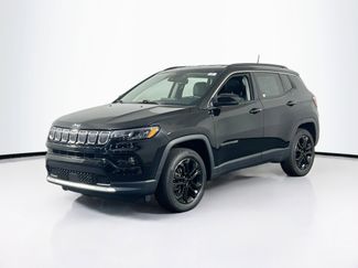Used 2022 Jeep Compass Limited video 1