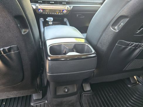 Used 2024 Kia Telluride SX w/ Towing Package FWD image 24