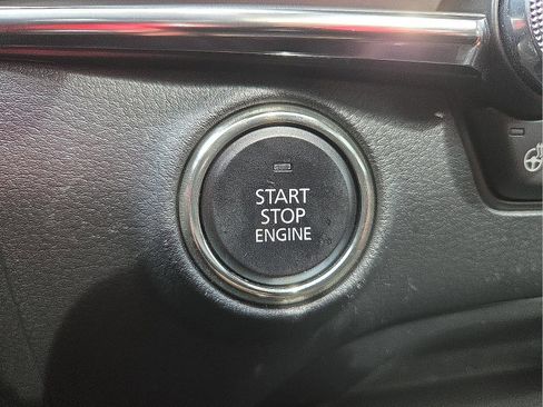 Used 2024 MAZDA MAZDA3 Hatchback w/Premium Plus Pkg image 20