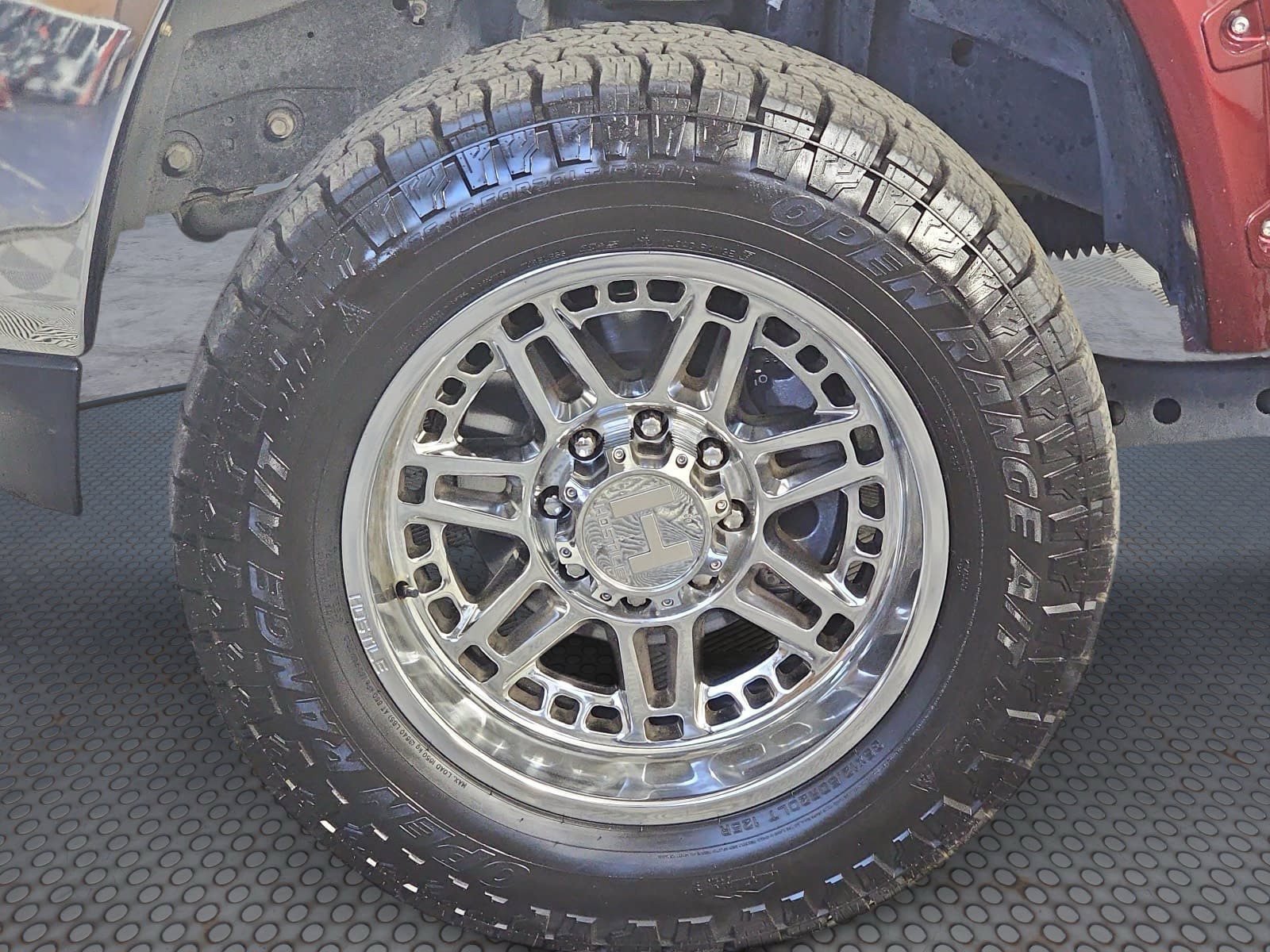Used 2019 RAM 2500 Laramie AWD/4WD image 3
