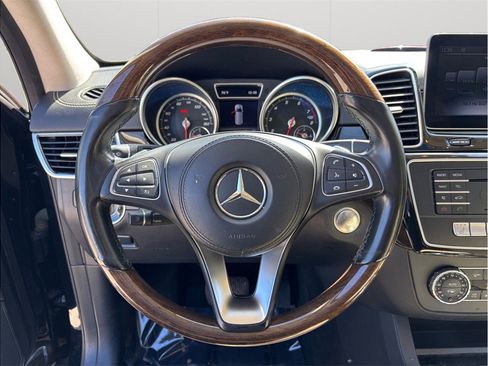 Used 2018 Mercedes-Benz GLS 450 4MATIC image 29