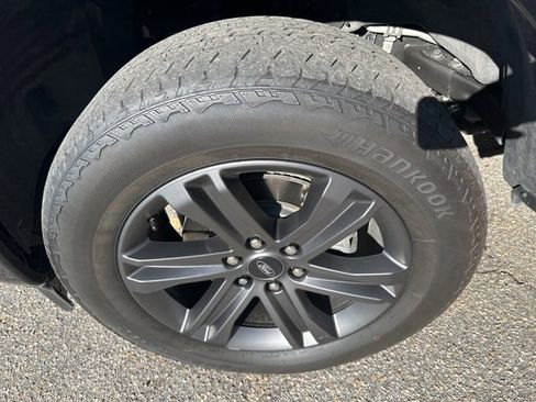 Used 2023 Ford F150 Lariat w/ Equipment Group 502A High image 13