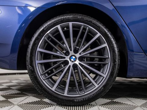 Used 2023 BMW 530i w/ Premium Package RWD image 41