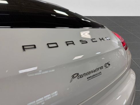 Used 2014 Porsche Panamera 4S w/ Premium Package Plus AWD/4WD image 45