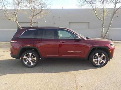 New 2026 Jeep Grand Cherokee Limited image 5