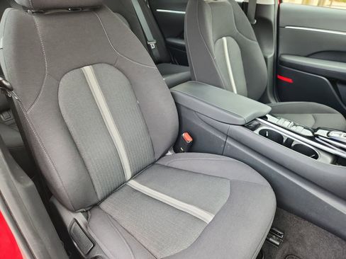 Used 2023 Hyundai Sonata SEL w/ Convenience Package FWD image 14