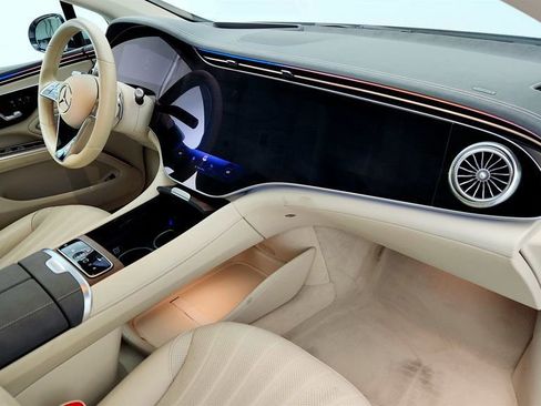 Used 2023 Mercedes-Benz EQS 580 4MATIC Sedan image 25
