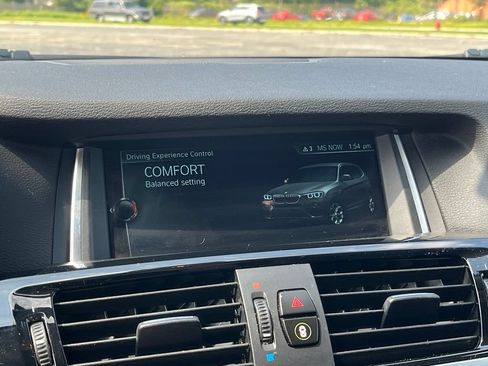 Used 2017 BMW X3 xDrive28i AWD/4WD image 42