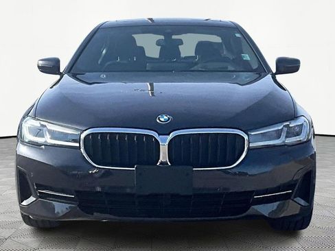 Used 2023 BMW 530e xDrive 530e iPerformance w/ Premium Package image 3