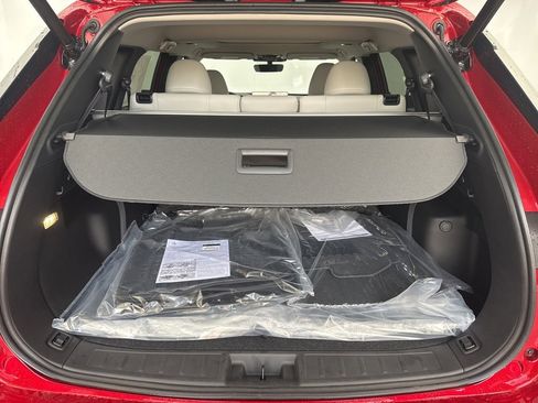 New 2025 Mitsubishi Outlander SE image 33