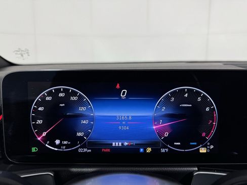 Certified 2025 Mercedes-Benz GLB 250 4MATIC image 27