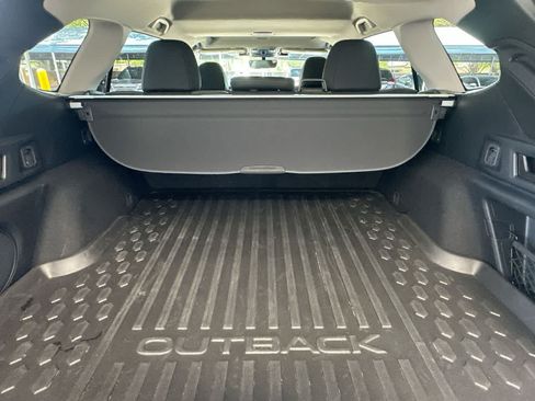 Used 2024 Subaru Outback Onyx Edition AWD/4WD image 25
