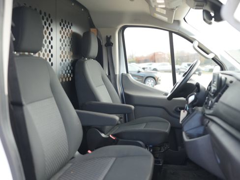 Used 2023 Ford Transit 250 Low Roof w/ Exterior Upgrade Package image 25