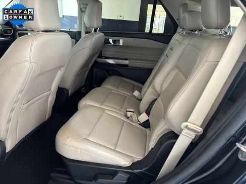 Used 2023 Ford Explorer XLT w/ Equipment Group 202A image 30