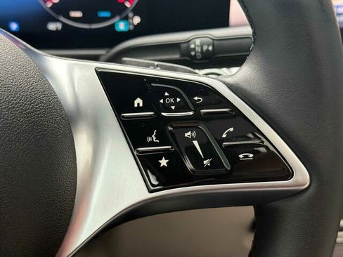 Certified 2024 Mercedes-Benz GLB 250 4MATIC image 32