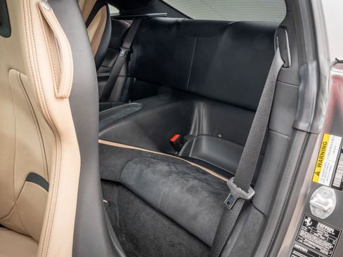 Certified 2022 Ferrari Roma Base image 39