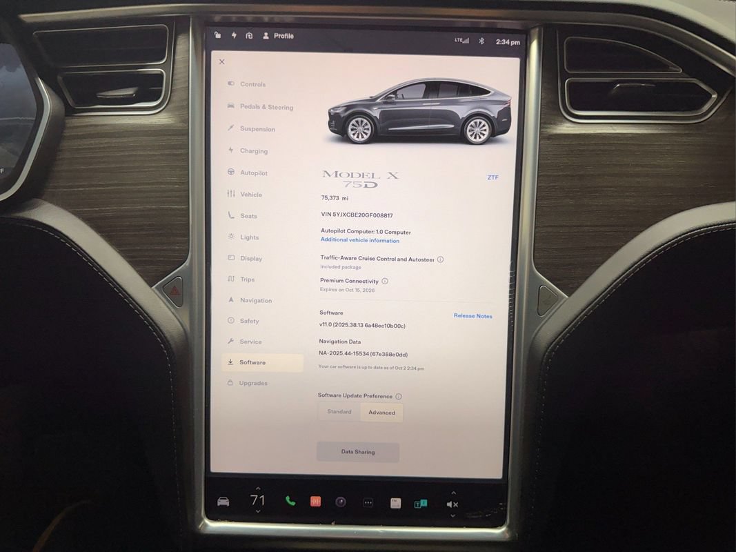 Used 2016 Tesla Model X 75D AWD/4WD image 16