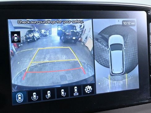 Used 2020 Hyundai Santa Fe Limited image 16