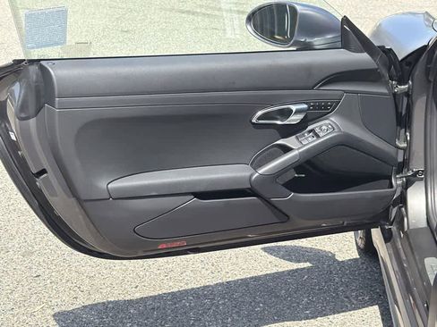 Used 2021 Porsche 718 Cayman RWD image 55