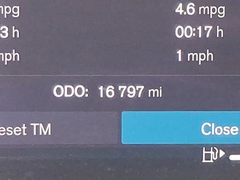 Certified 2024 Volvo S60 B5 Plus image 21