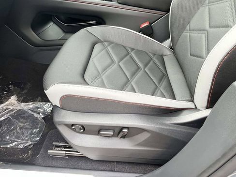 New 2026 Volkswagen Atlas Peak Edition AWD/4WD image 15