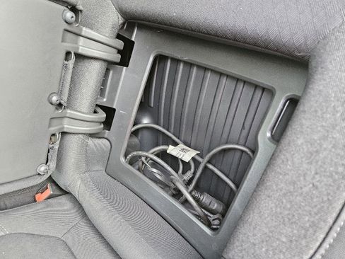 Used 2021 Chevrolet Silverado 1500 RST image 28