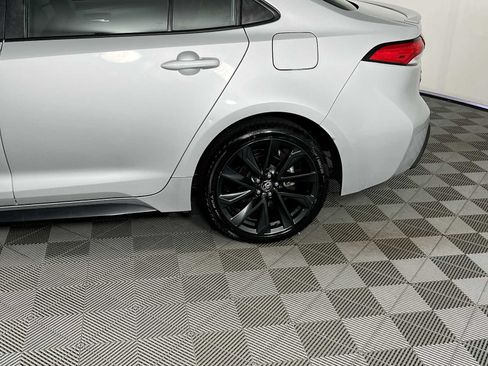 Used 2024 Toyota Corolla SE image 28