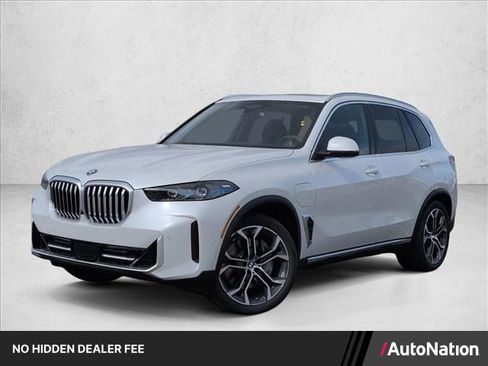 New 2026 BMW X5 xDrive50e AWD/4WD image 1