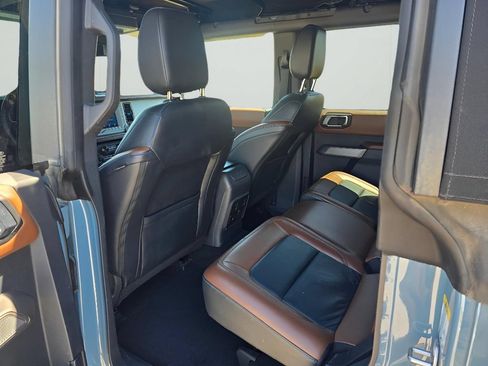 Used 2022 Ford Bronco Outer Banks AWD/4WD image 12