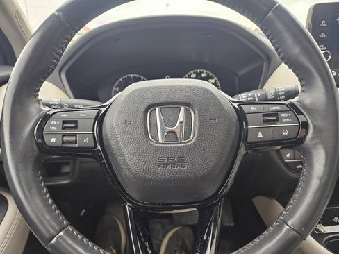 Used 2024 Honda HR-V EX-L image 11