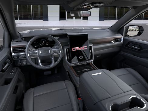 New 2026 GMC Yukon XL Denali w/ Sun & Power Step Package AWD/4WD image 39