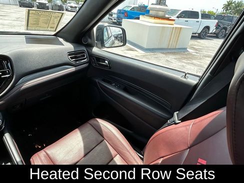 Used 2024 Dodge Durango GT RWD image 11