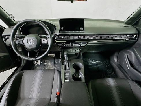 Used 2024 Honda Civic Sport image 15