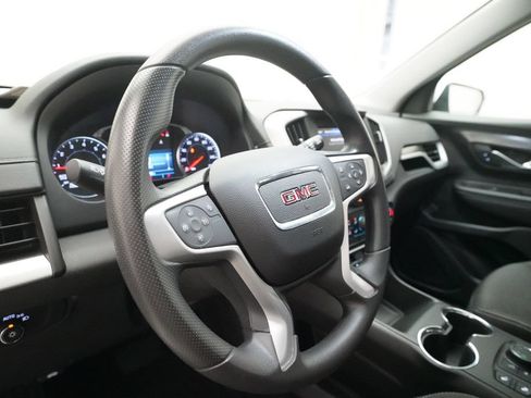 Used 2024 GMC Terrain SLE w/ Driver Convenience Package AWD/4WD image 8
