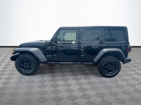 Used 2023 Jeep Wrangler Unlimited w/ Convenience Group AWD/4WD image 9