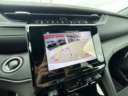 New 2025 Jeep Grand Cherokee L Altitude RWD image 21