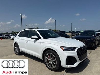 Used 2024 Audi Q5 e Premium Plus w/ Premium Plus Package