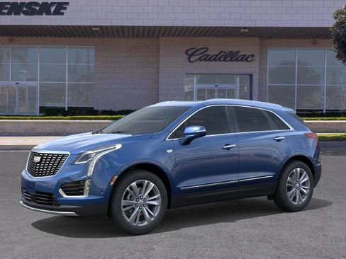 New 2026 Cadillac XT5 Premium Luxury image 2